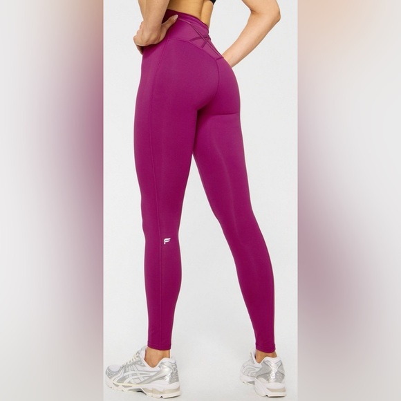 Fabletics Pants - Fabletics PureLuxe Berry Crush, High-Waisted 7/8 Legging | XS | NWT